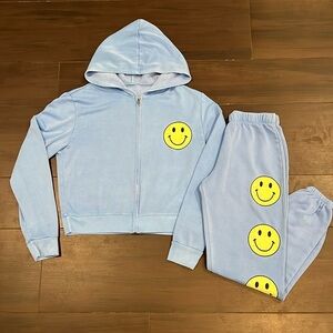 Firehouse Smiley Sweatsuit